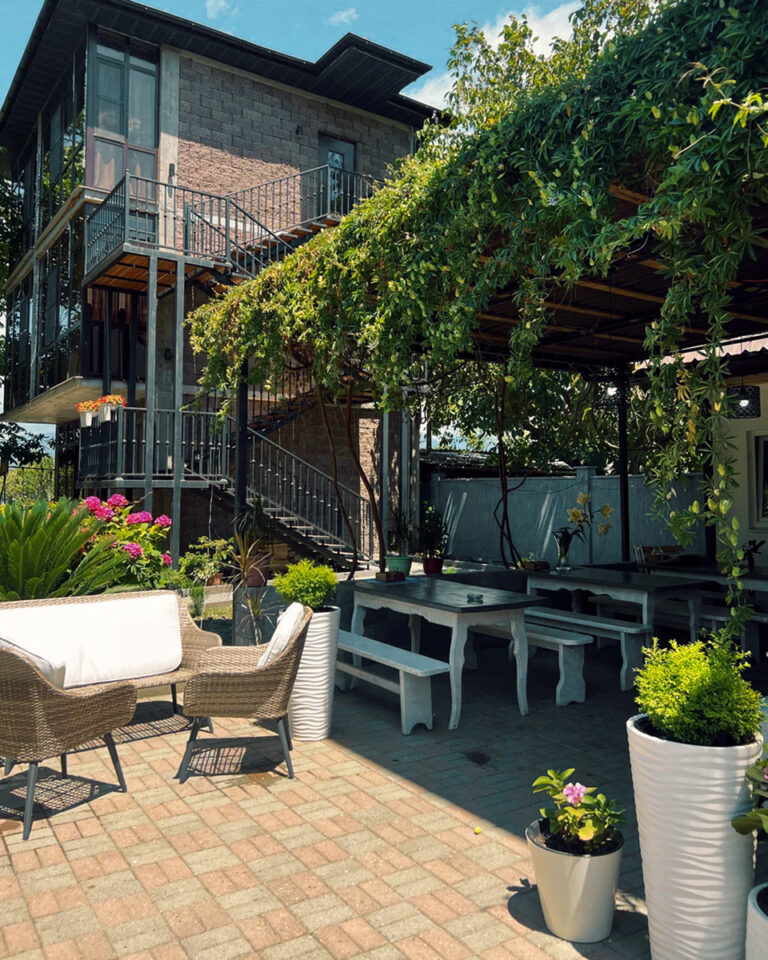 Мини-гостиница «Инга»,Пицунда, Ж/Д_Р