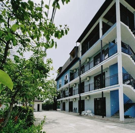 Отдых на море в Абхазии, Гостевой дом «Артур» на поезде_КР